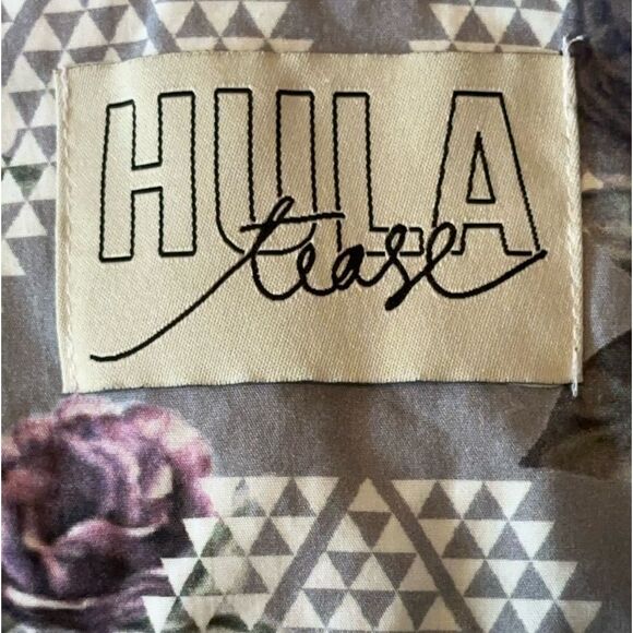 90A. Hula Tease Hawaii Designer Polynesian collar button up Rose Dress shirt - Picture 12 of 12